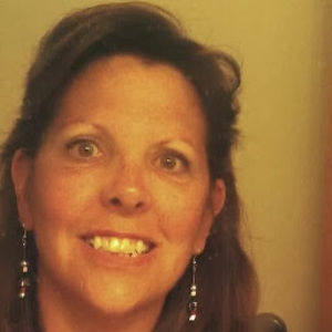 Meet your Posher, Lauri